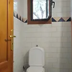 Apartment 4 Seasons 1 *