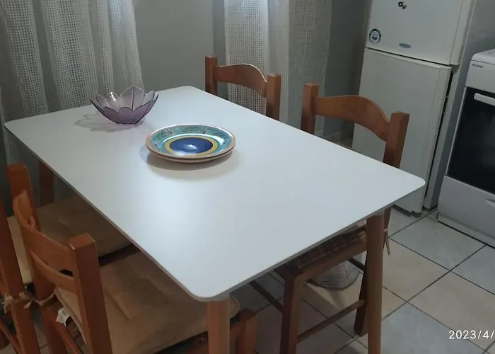 4 Seasons 1 * Neokhorion (Messenia)