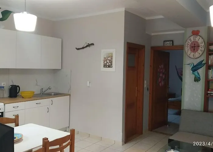 4 Seasons 1 * Neokhorion (Messenia)