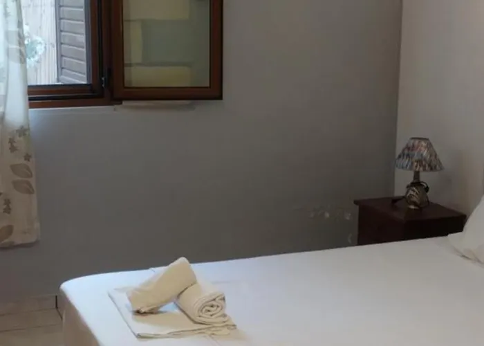 4 Seasons 1 * Neokhorion (Messenia)